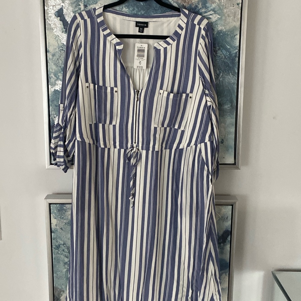 Torrid 00 drawstring dress with pockets